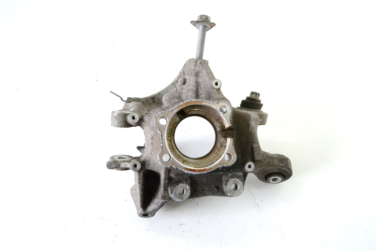 6866337 6866335 Цапфа задня ліва bmw G30