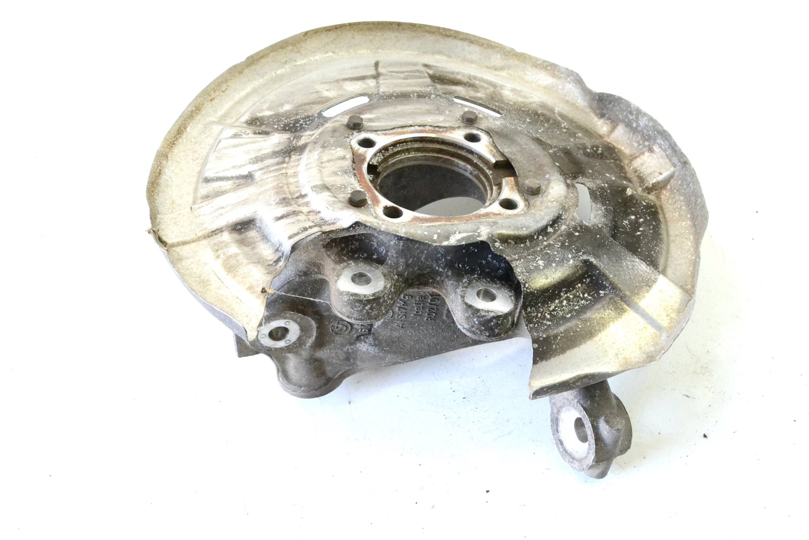 6793770 Цапфа задня права bmw F10 