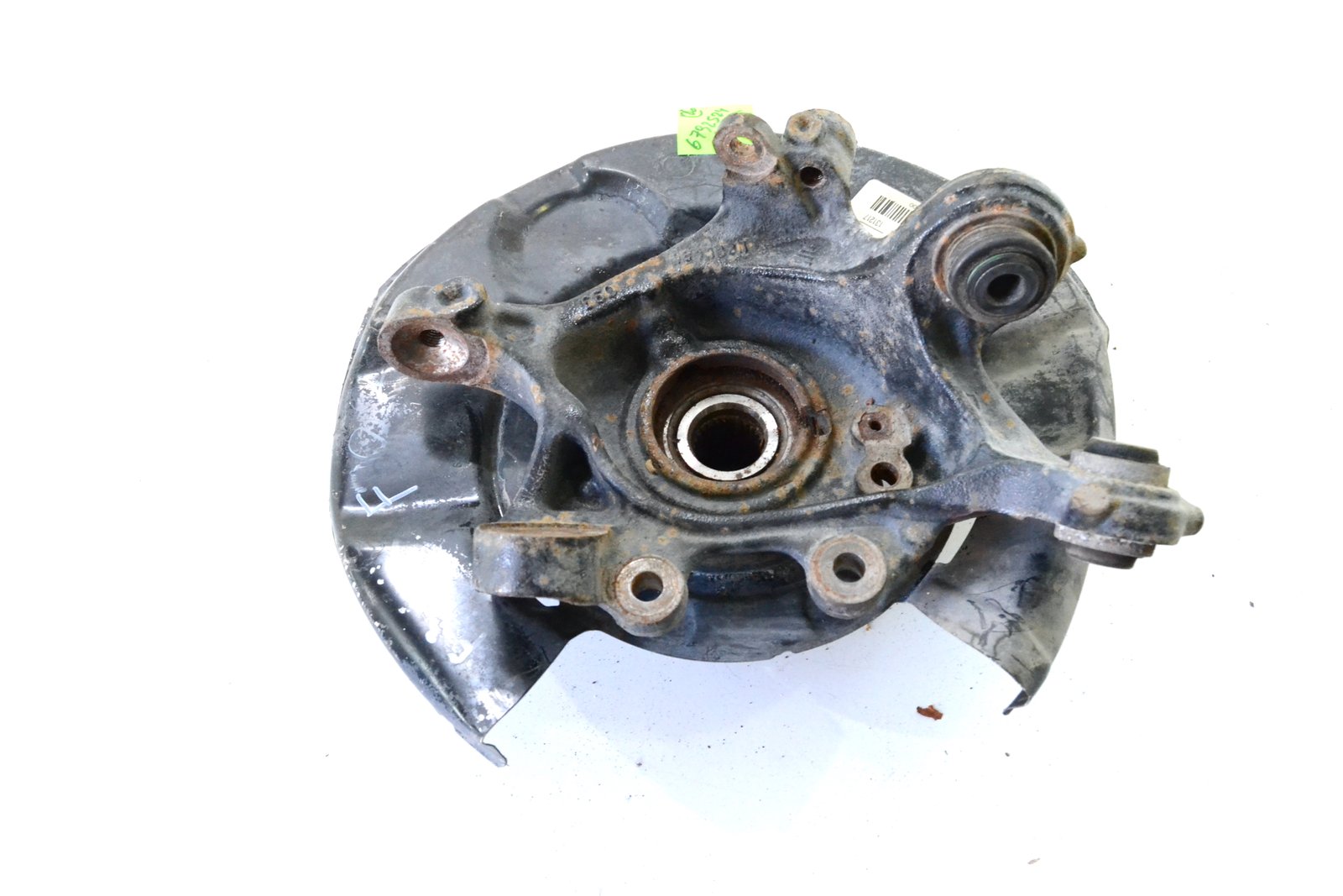 6792554 Цапфа задня права bmw F30 F31