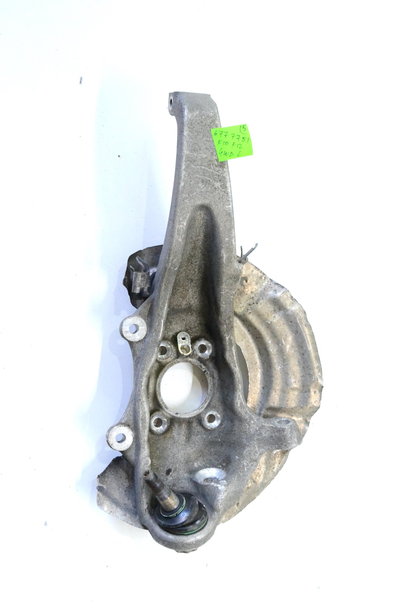 6777751 4082761 Цапфа передня ліва bmw F10 F11 F12 F13 4wd