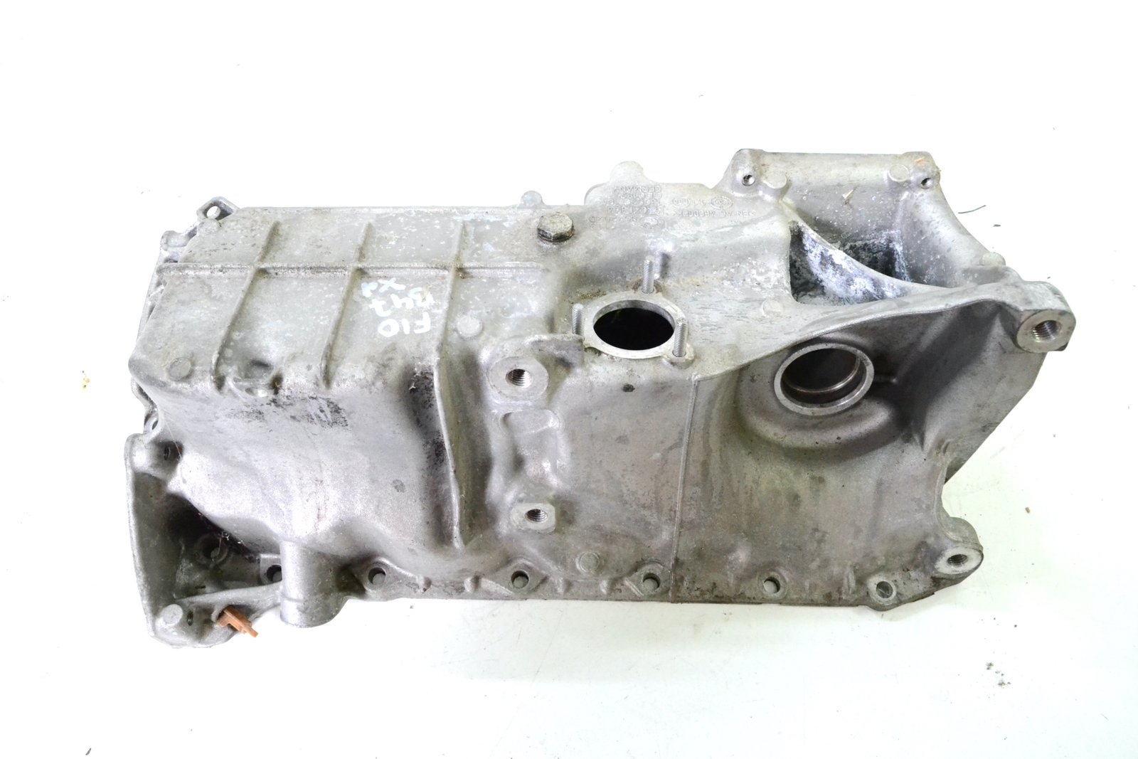 8572020 Піддон bmw F10 F11 b47 4wd