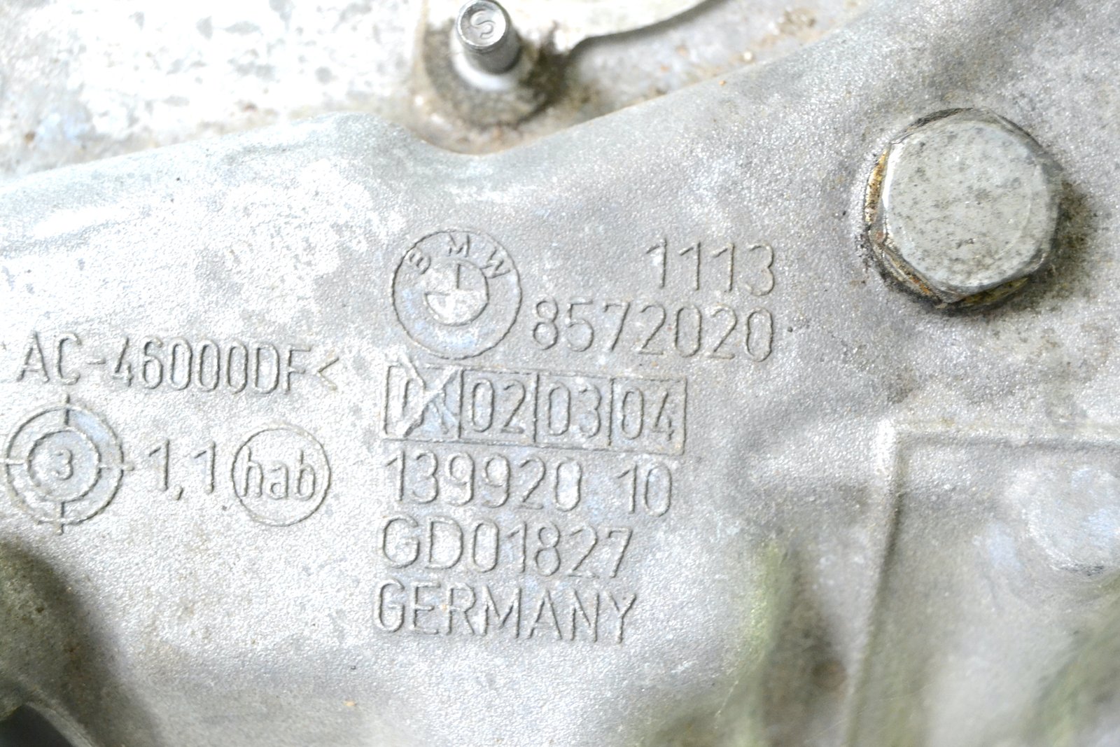 8572020 Піддон bmw F10 F11 b47 4wd