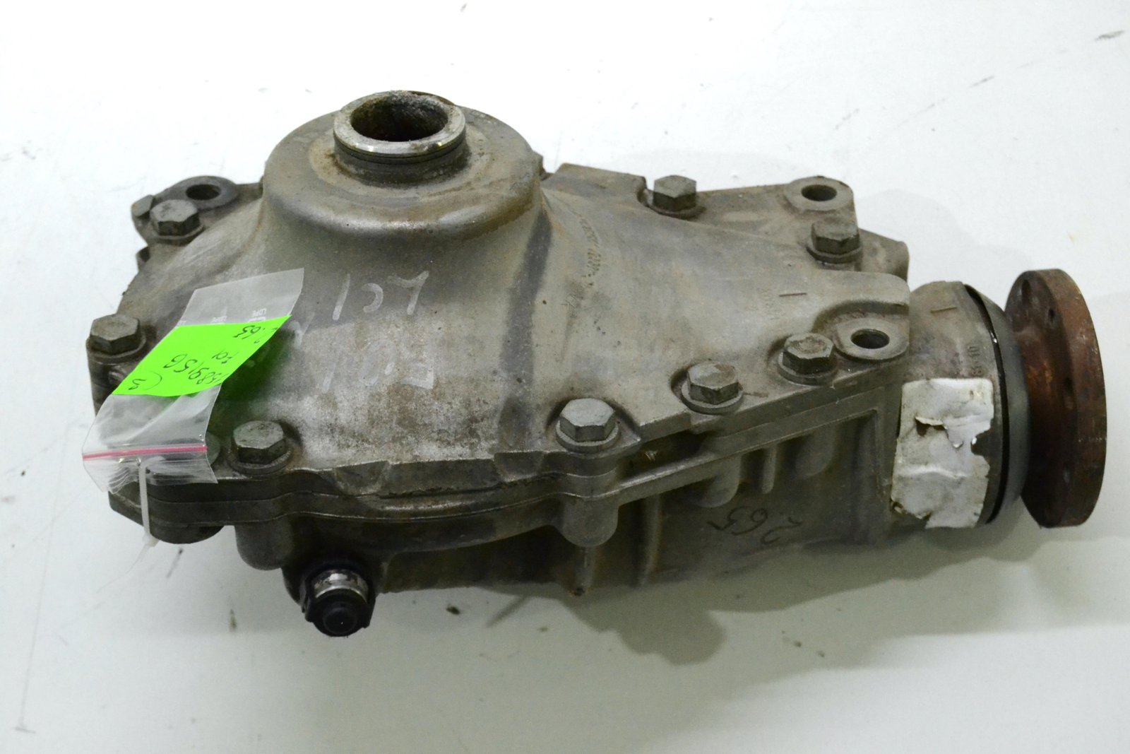 7589156 8635702 Редуктор передній bmw F01 F07 F10 F20 F22 (2:65) 