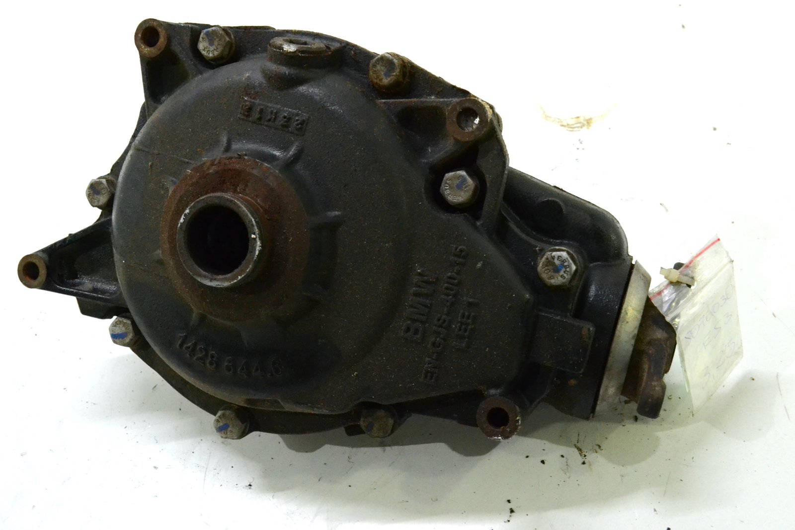 7603000 Редуктор передній bmw E53 (3:23) m57n