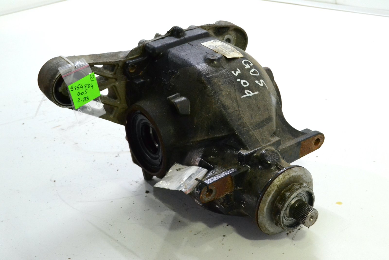 9454734 9425845 Редуктор задній bmw G05 G06 (2:93) b57