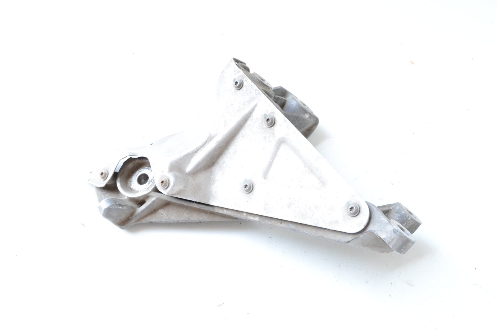 6852858 Кронштейн bmw F15 F16 (n55)