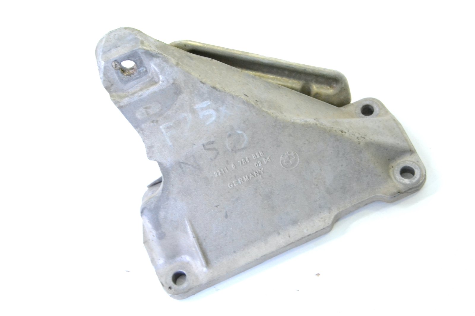 6784828 Кронштейн bmw F25 (n52n) 4wd