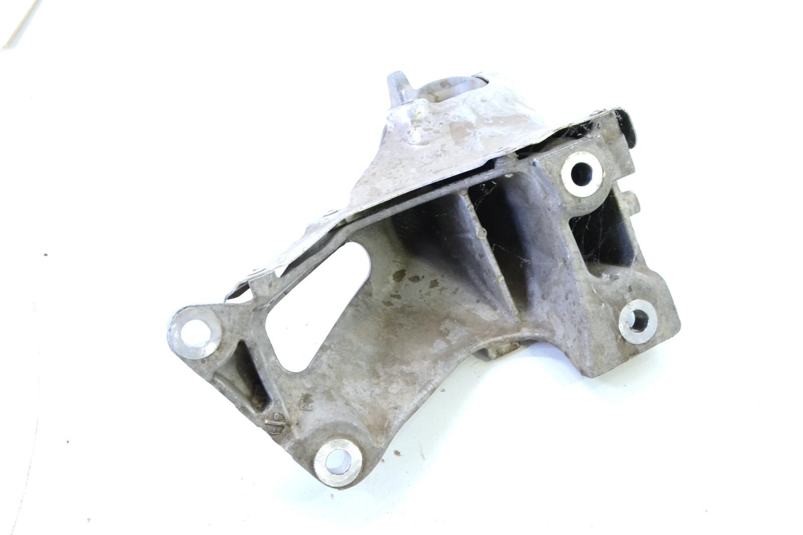 6797921 Кронштейн bmw E70 E71 (n55) 4wd