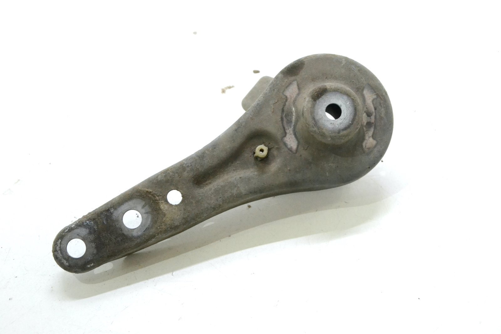 6793651 Кронштейн bmw F32 F36 F22 