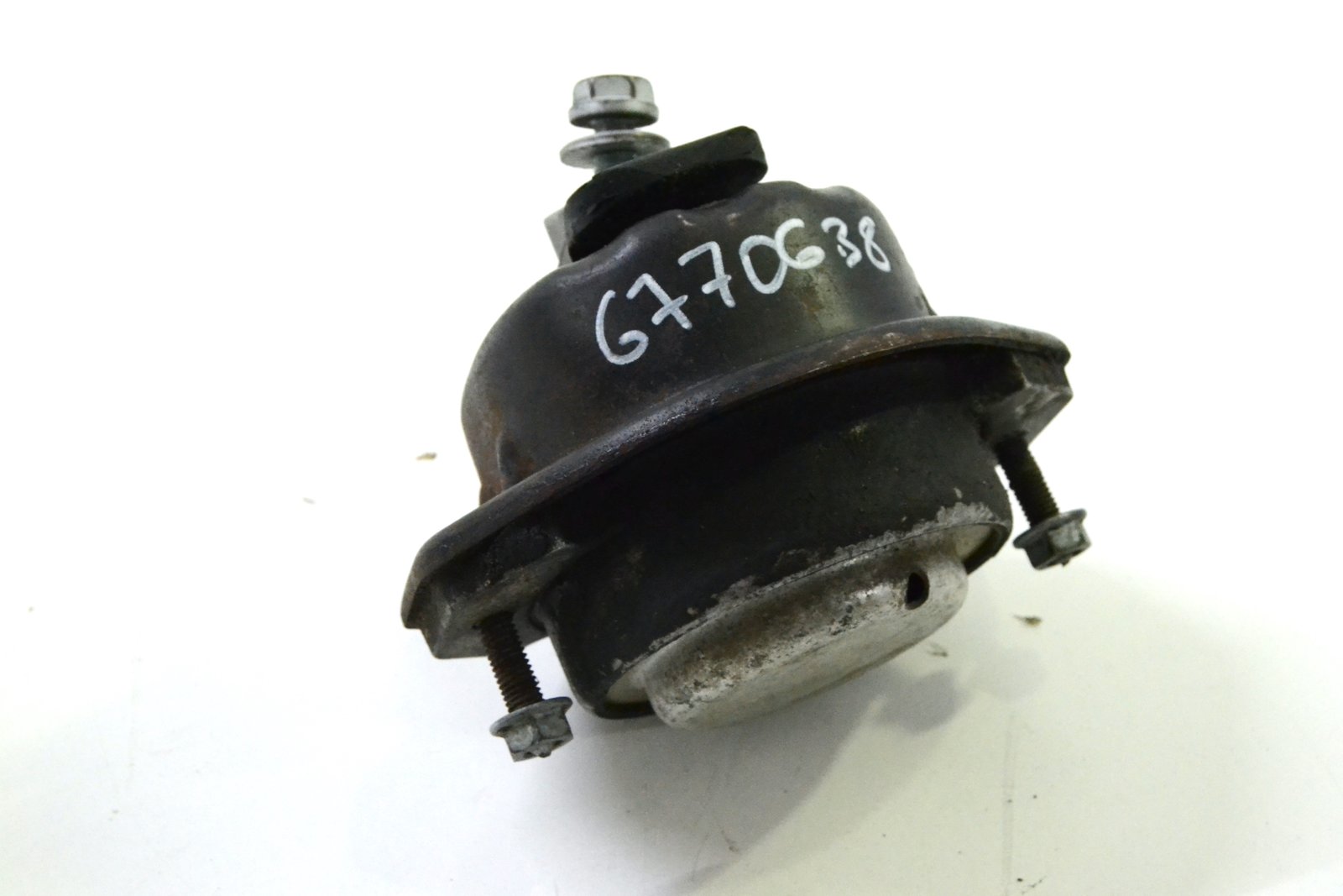 6770638 6758444 Подушка двигуна bmw E53 (m57n)