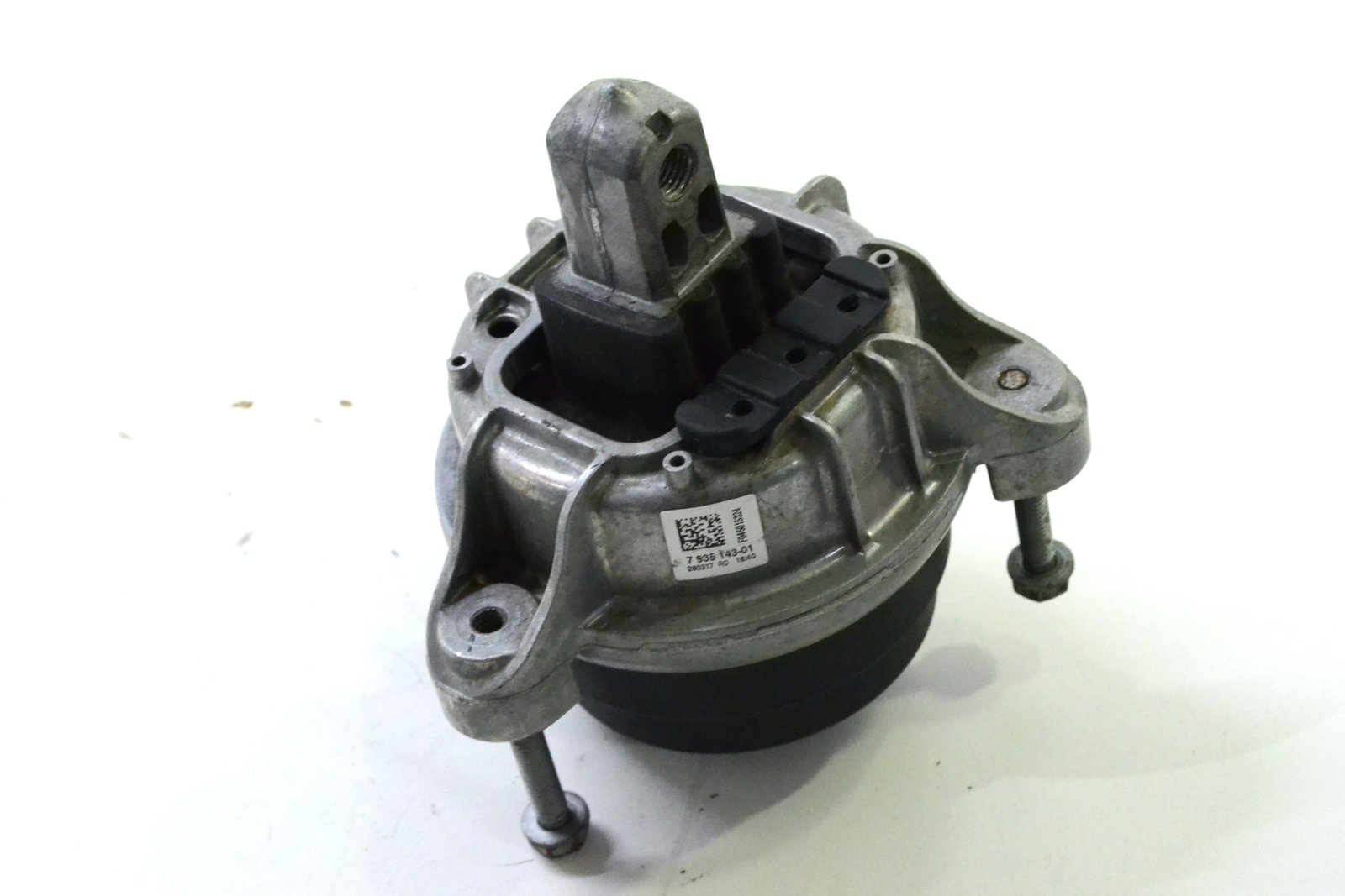 7935144 6868304 Подушка двигуна bmw F10 F11 (b47) 4wd
