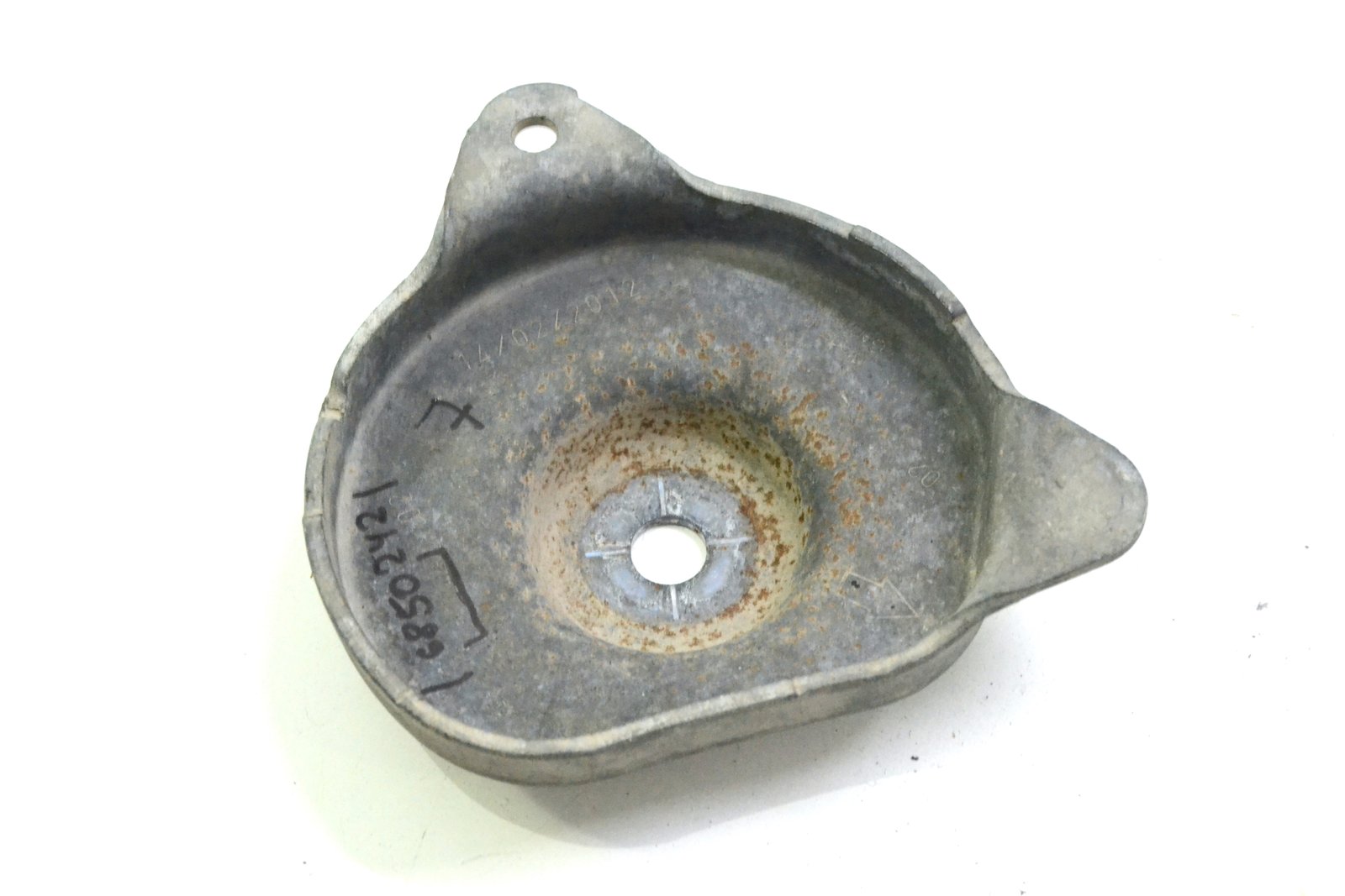 6850242 bmw F01 F04 F07 F12