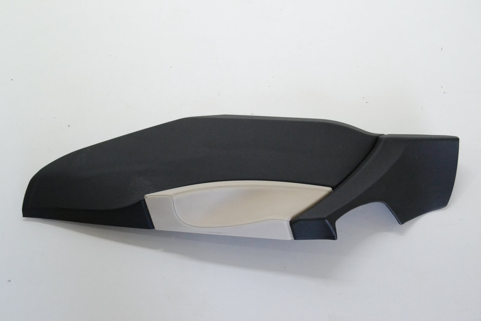 1747002 L bmw F07
