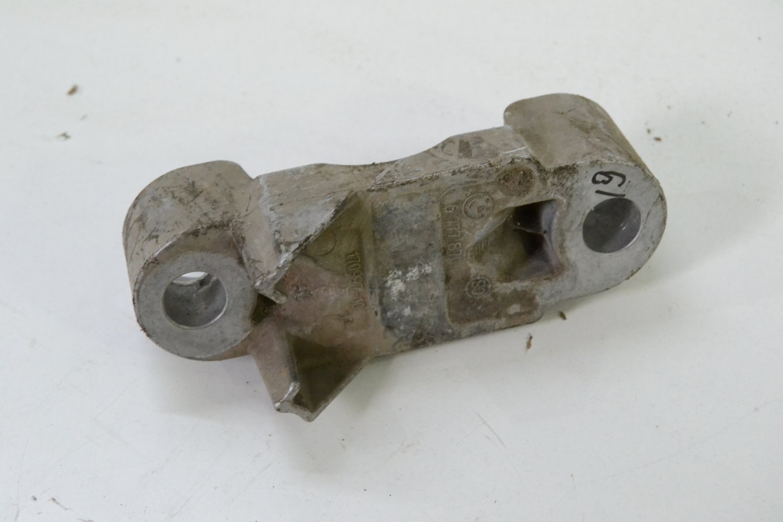 686956 6777870 bmw F01 F06 F07 F10