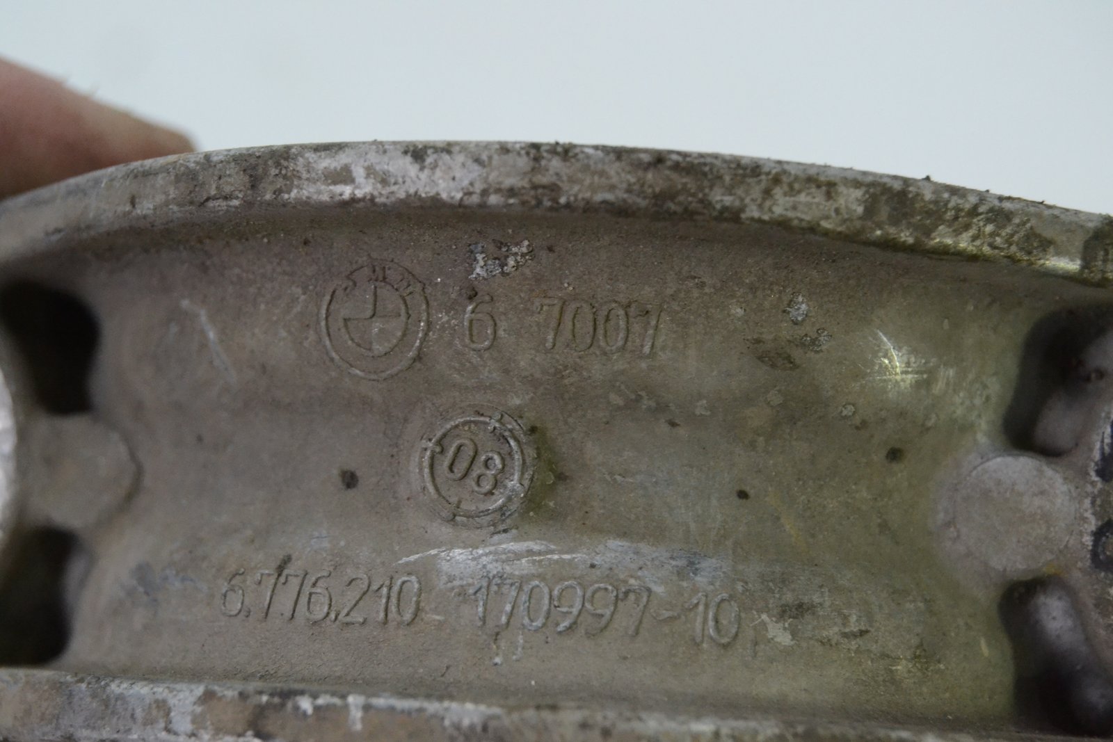 6776210 6869950 bmw F01 F10 F07 F13 