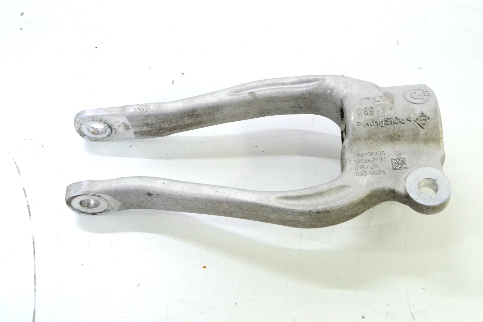 6861199 bmw F90 G11 G30 G15 G32 4wd