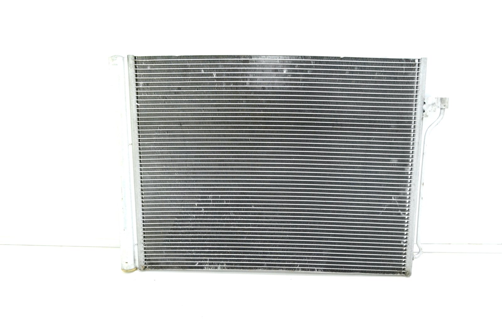 9219843 6805452 Радіатор bmw F01 F10 F07 (n63 n57)