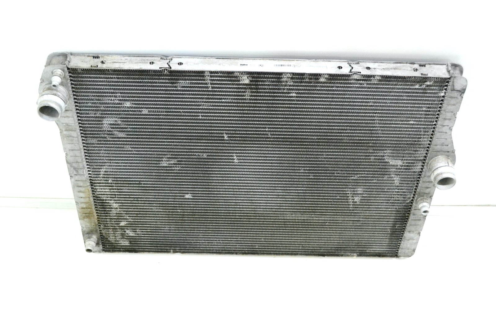 7601831 Радіатор bmw F07 F10 F13 (n63)