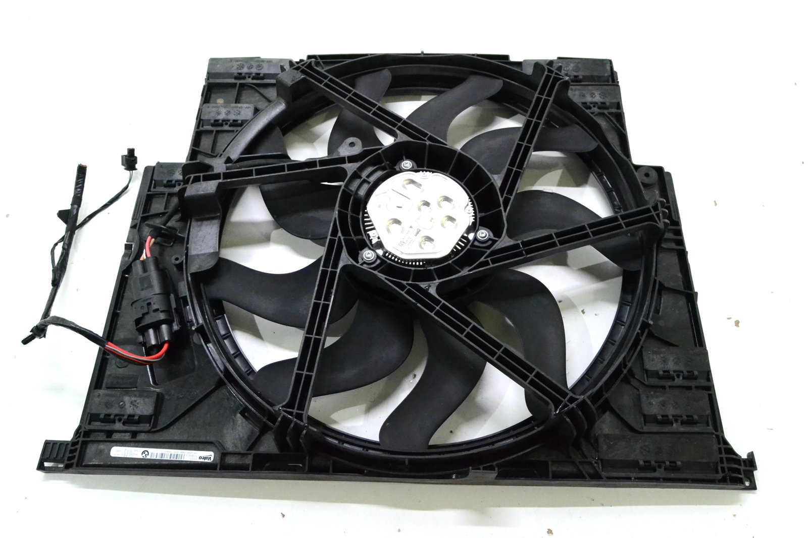 8591441 7935171 Вентилятор bmw G20 G21 G28 G22 G26 320xd 