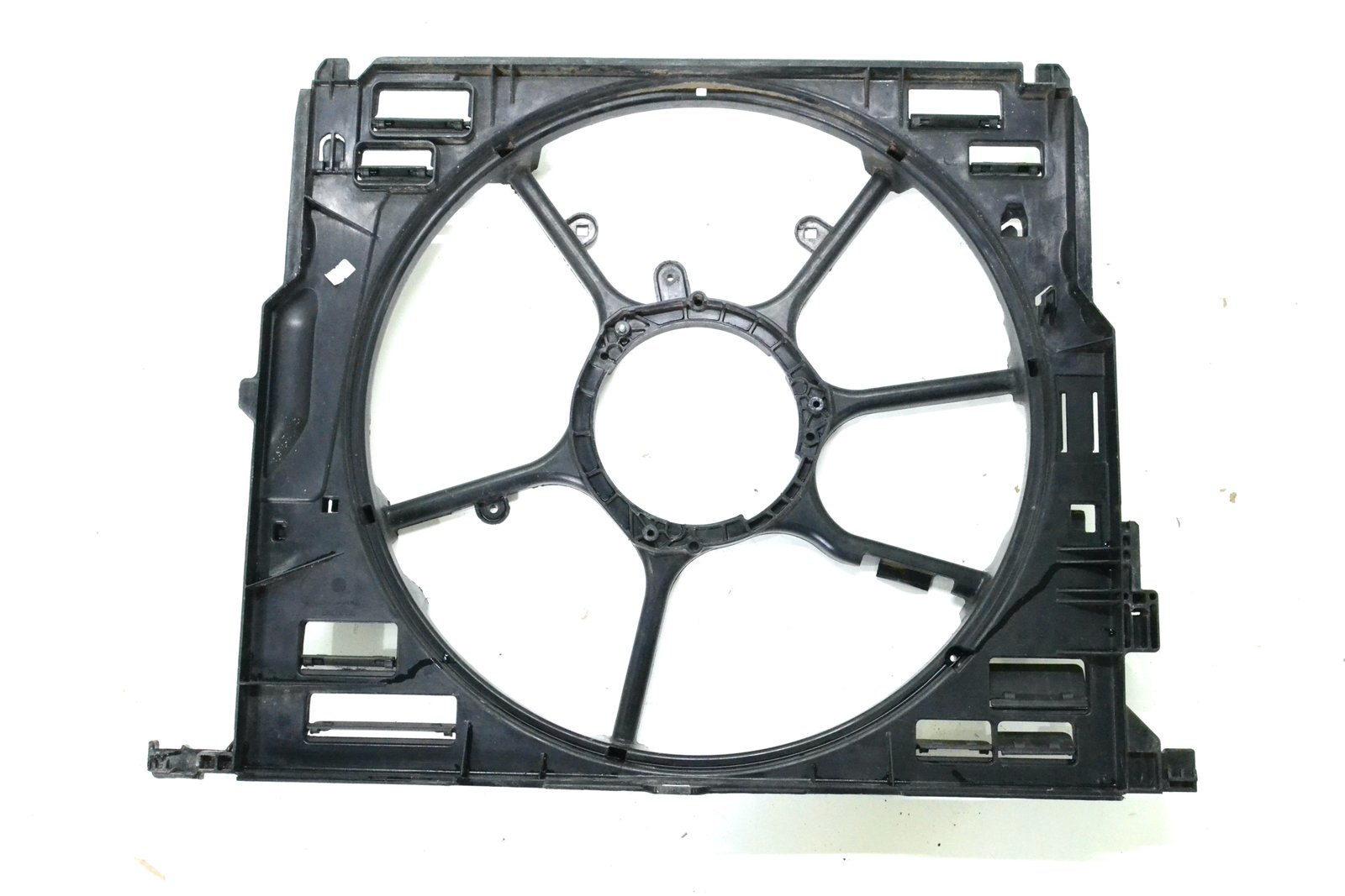 7612453 Корпус bmw F01 F02 F10 F13 740i 730i 640i 535i