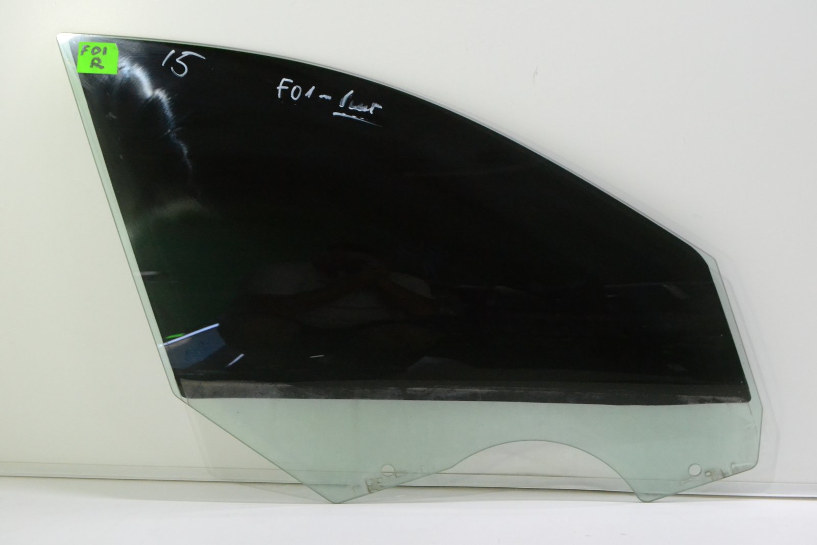 7182084 Скло bmw F01 F02 