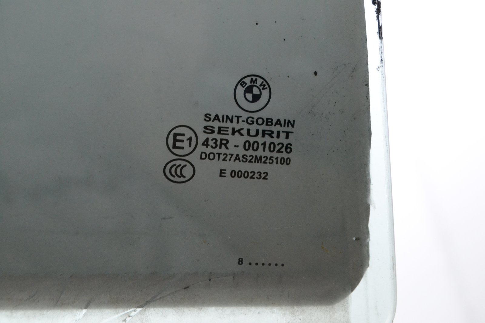 7182092 Скло bmw F01 