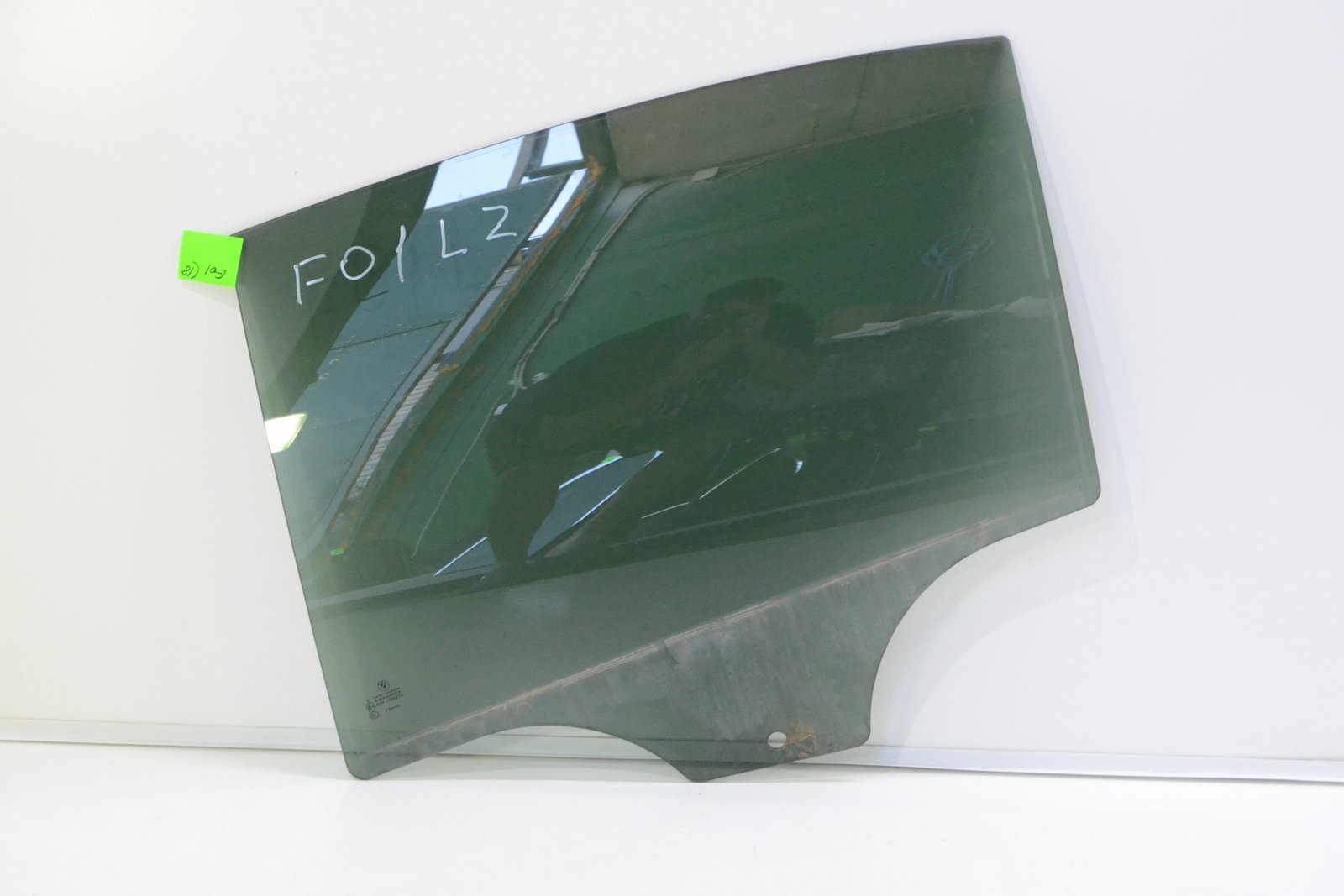 7182091 Скло bmw F01 lci
