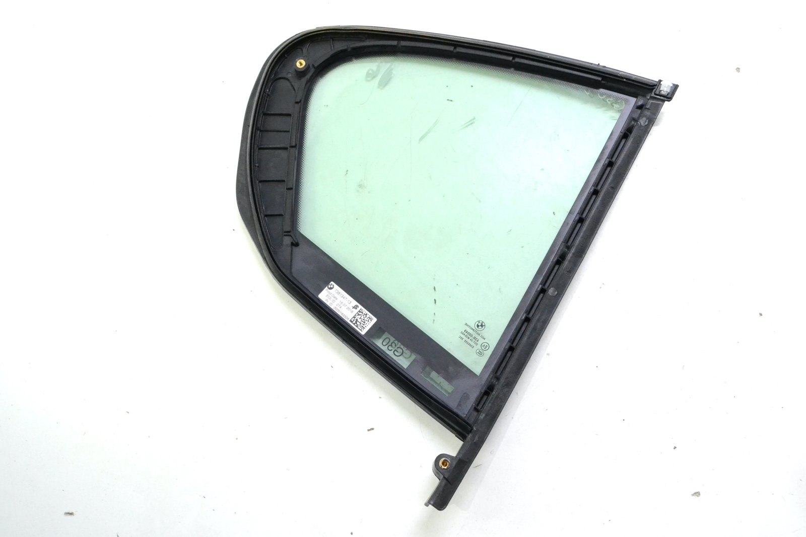 7381347 Форточка bmw G30 