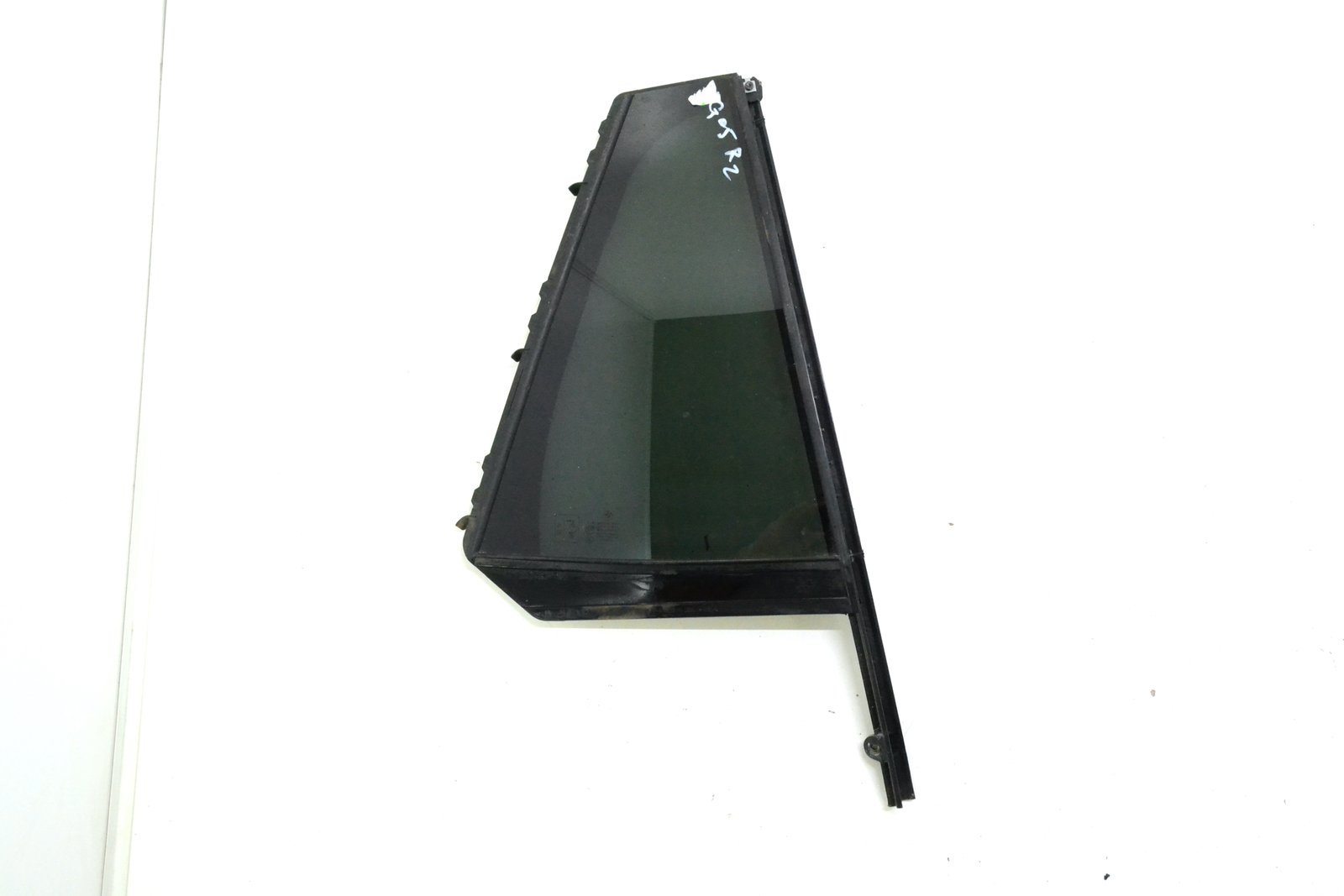 7482162 Форточка bmw G05 