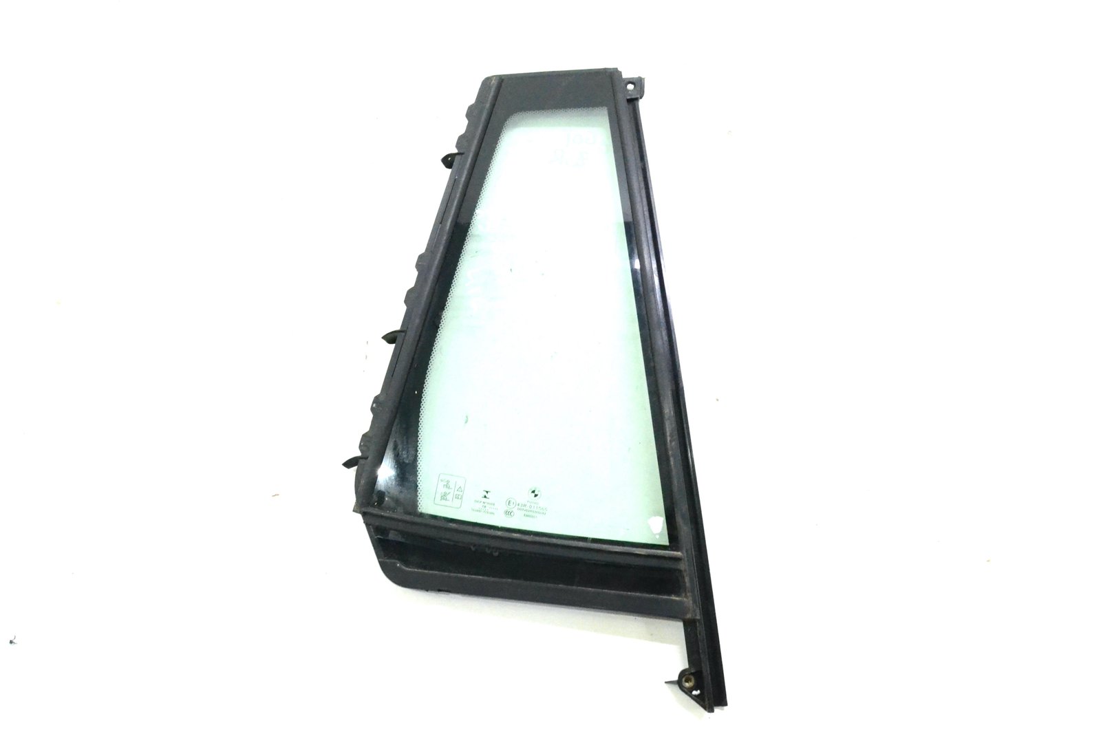 7388834 Форточка bmw G01 F97 18