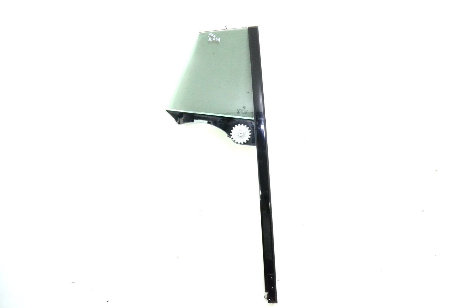 7197888 Форточка bmw F07 Gt5