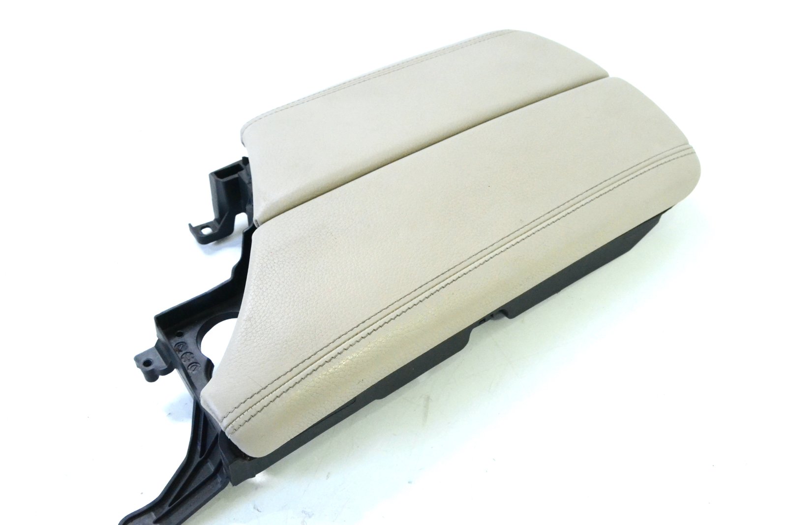 9216868 Підлокітник bmw F10 F11 (oyster beige)