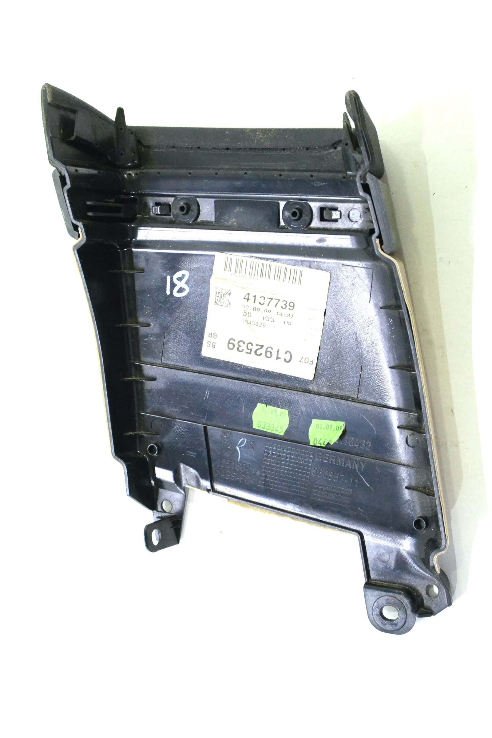 4137739 7221728 bmw F07