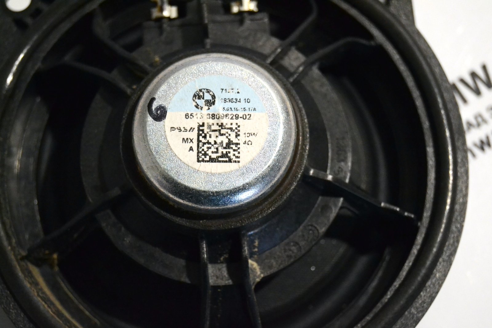 6809629 bmw G20 G05 G07 (Hi-Fi)