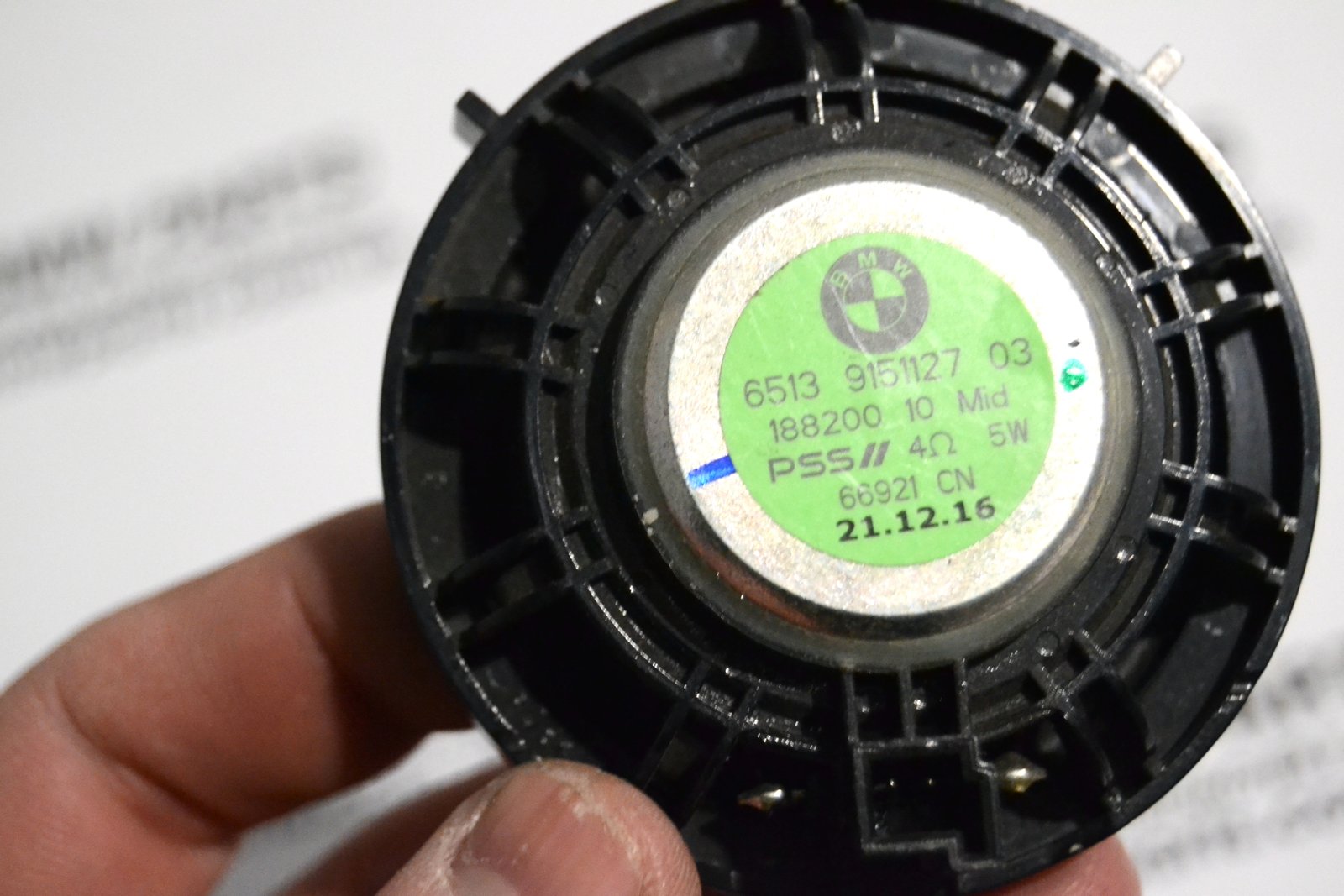 9151127 bmw G01 G20 G30 i12