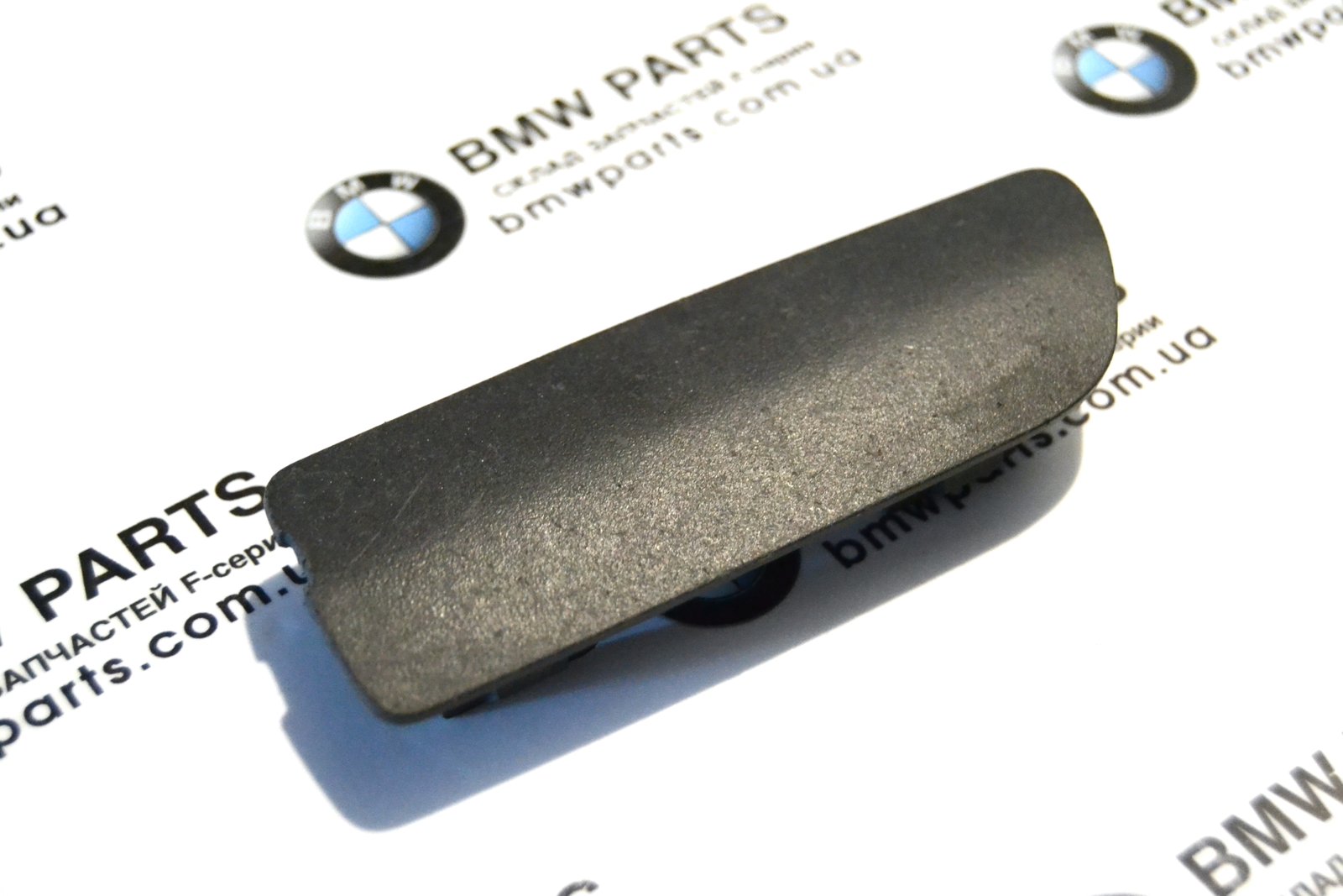 7116672 bmw E53