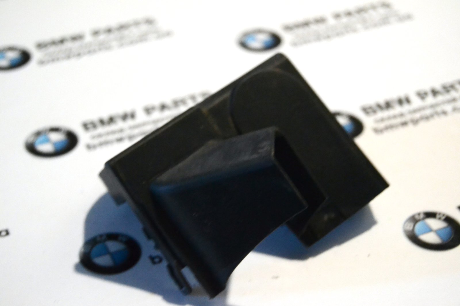 6841569 bmw G05 G06