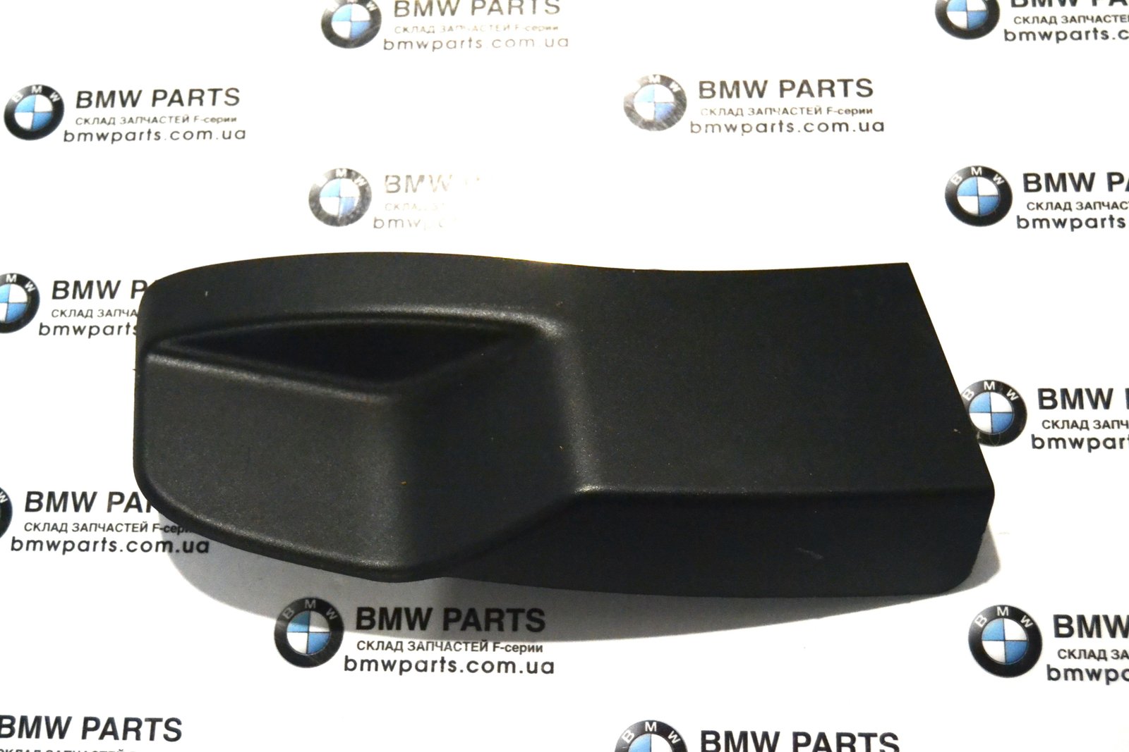 7171158 bmw E70