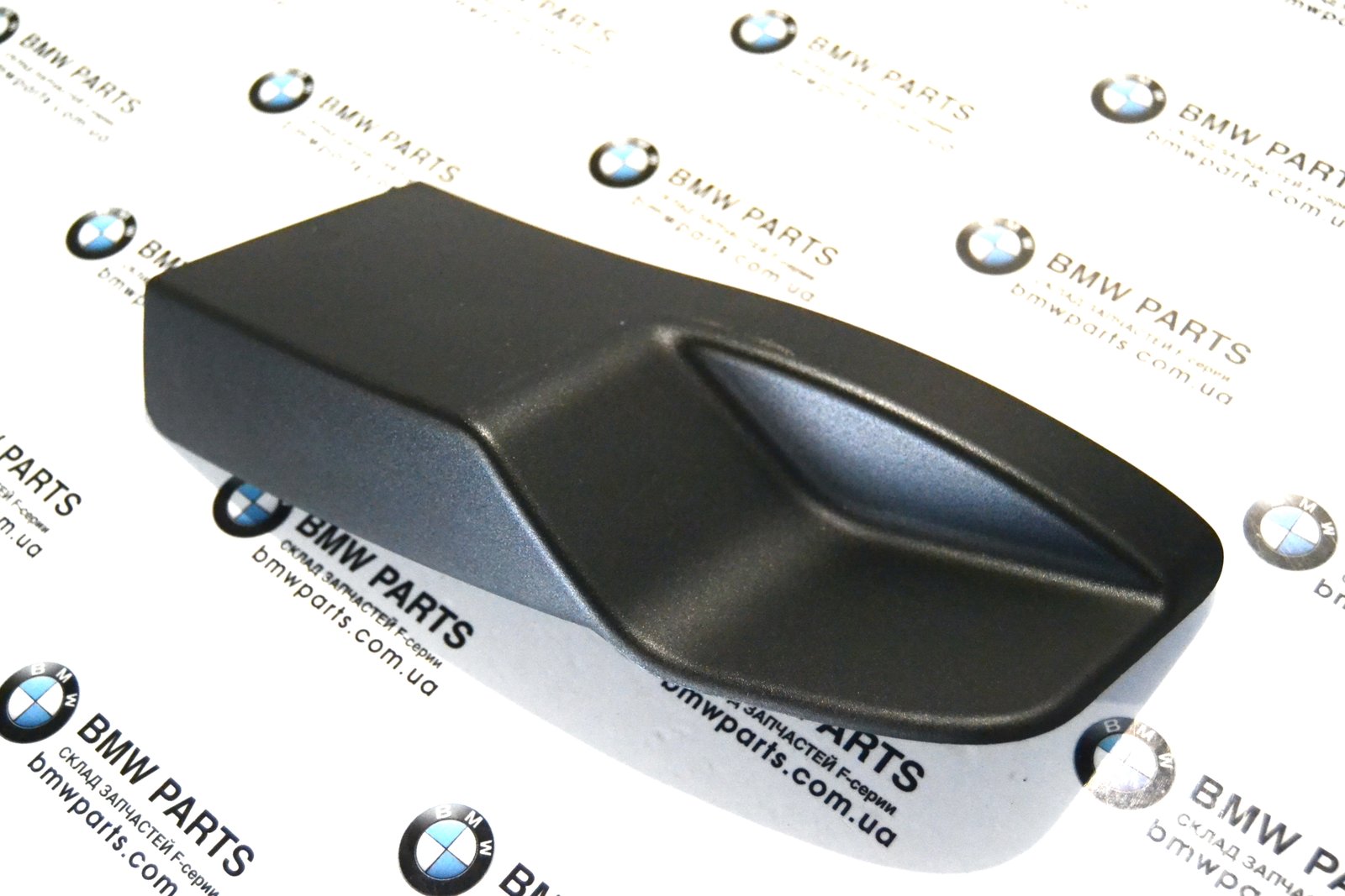 7171157 bmw E70