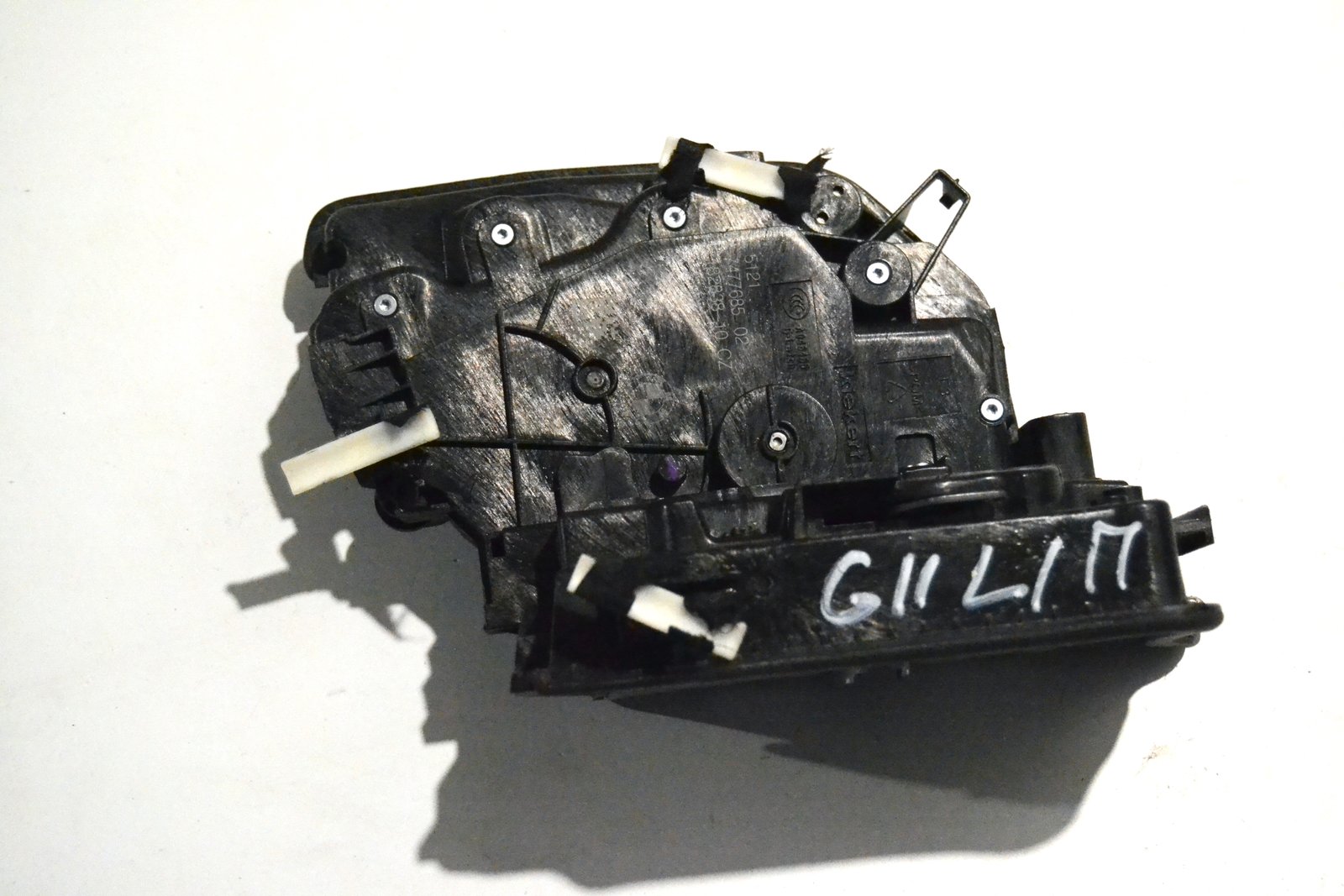 7477685 bmw F90 G15 G11 G12 F91 G05 G30