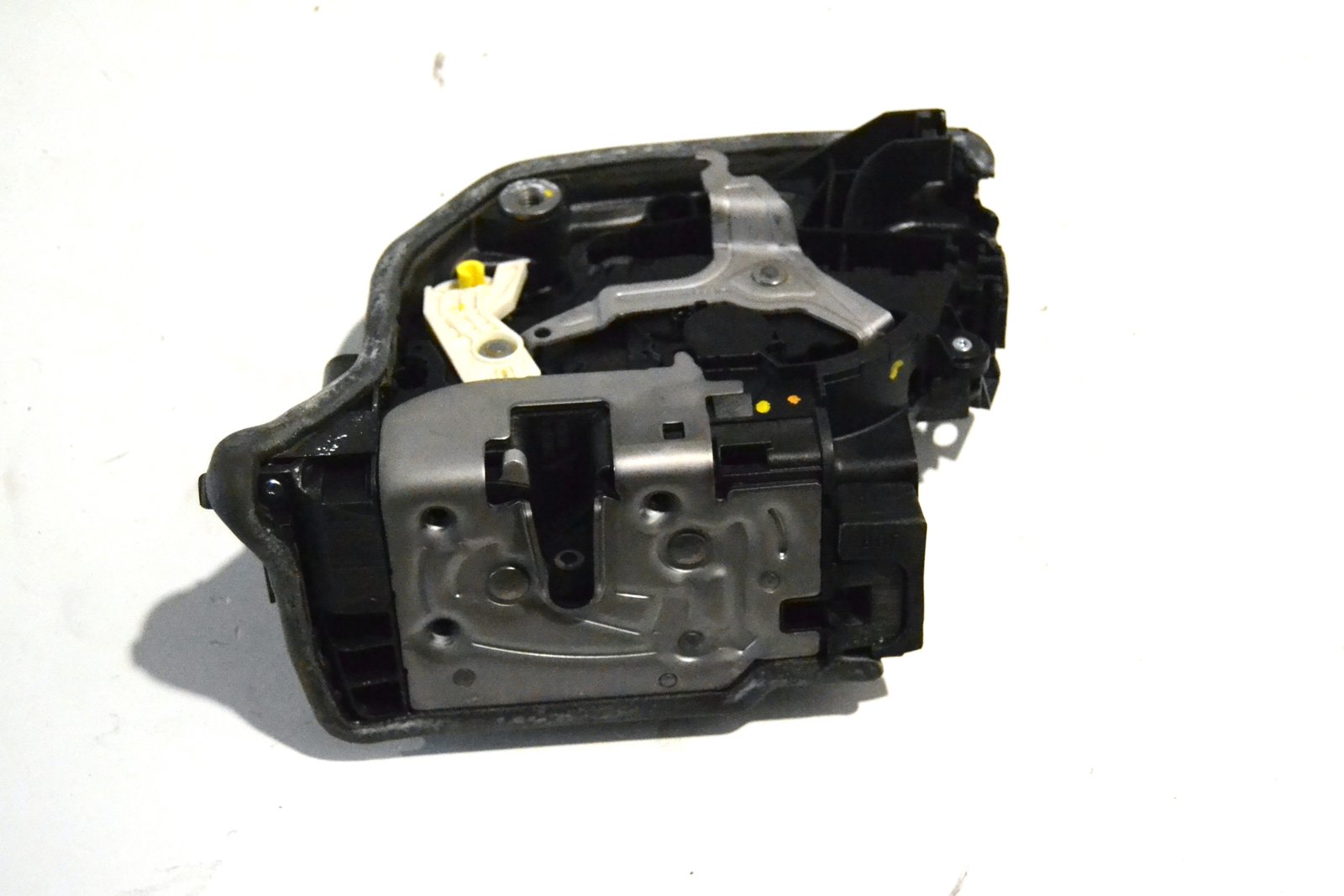 2590791 bmw G30 G31 G32