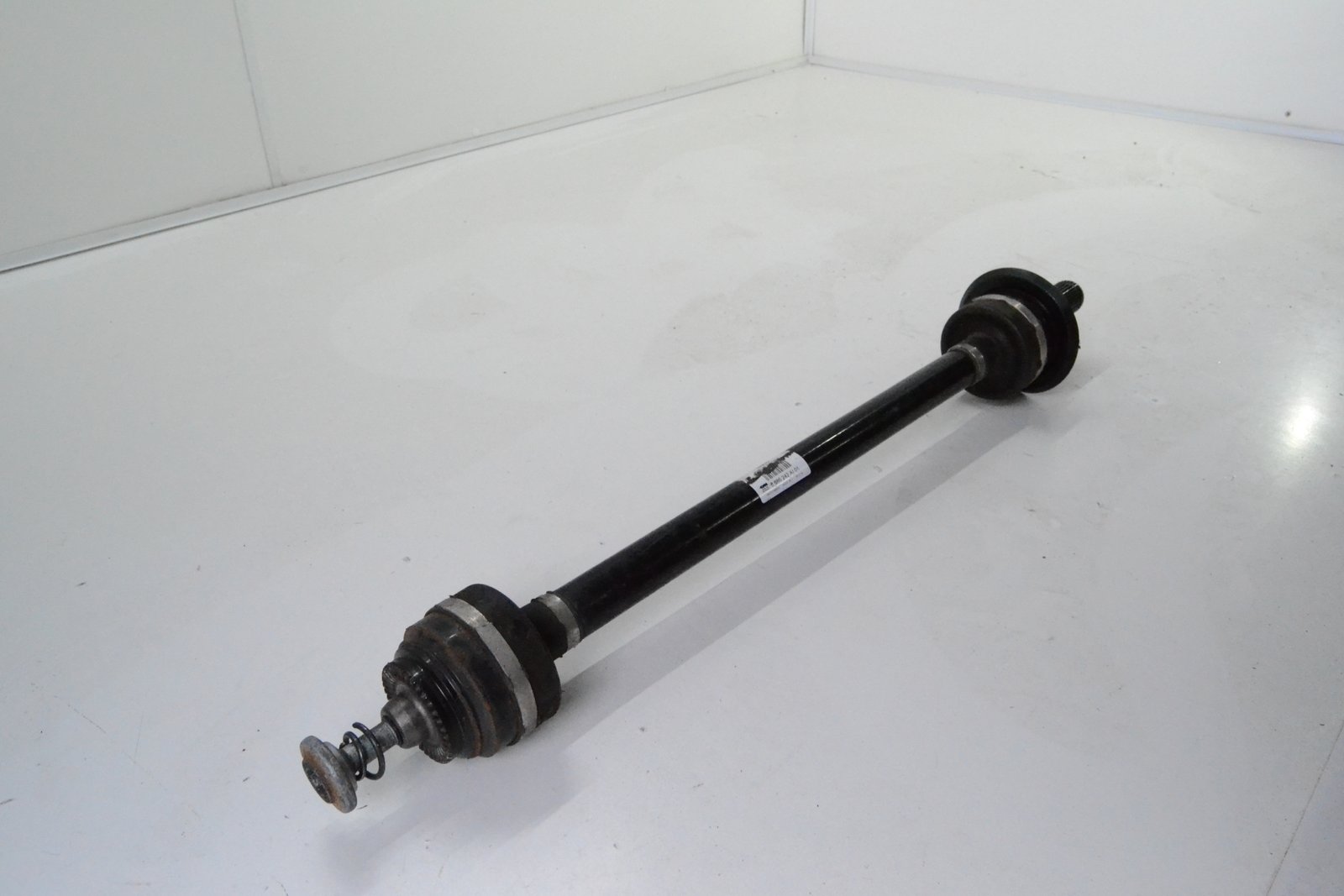 8686242 Задня піввість bmw G30 b48 2wd Hybrid  