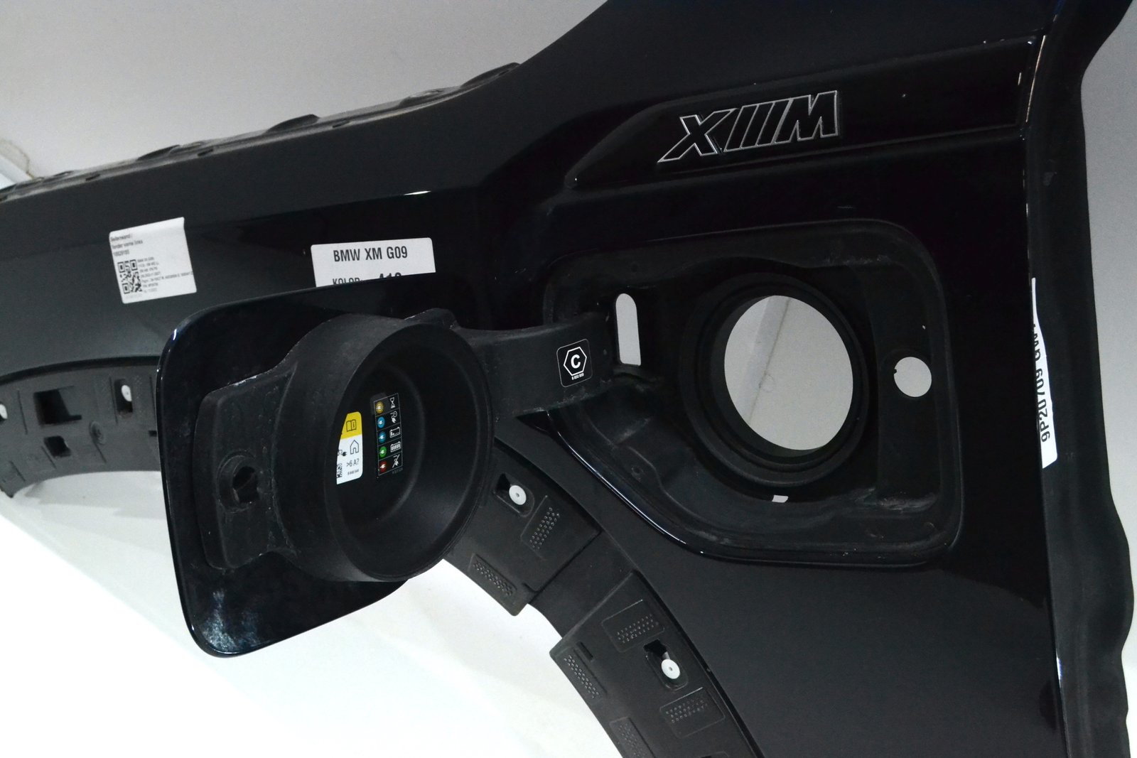 5A2FCE7 Крило ліве bmw G09 XM 416