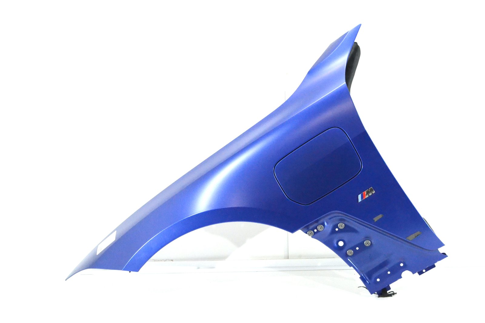 9492905 7954731 Крило ліве bmw G26 m-pack hybrid x1e