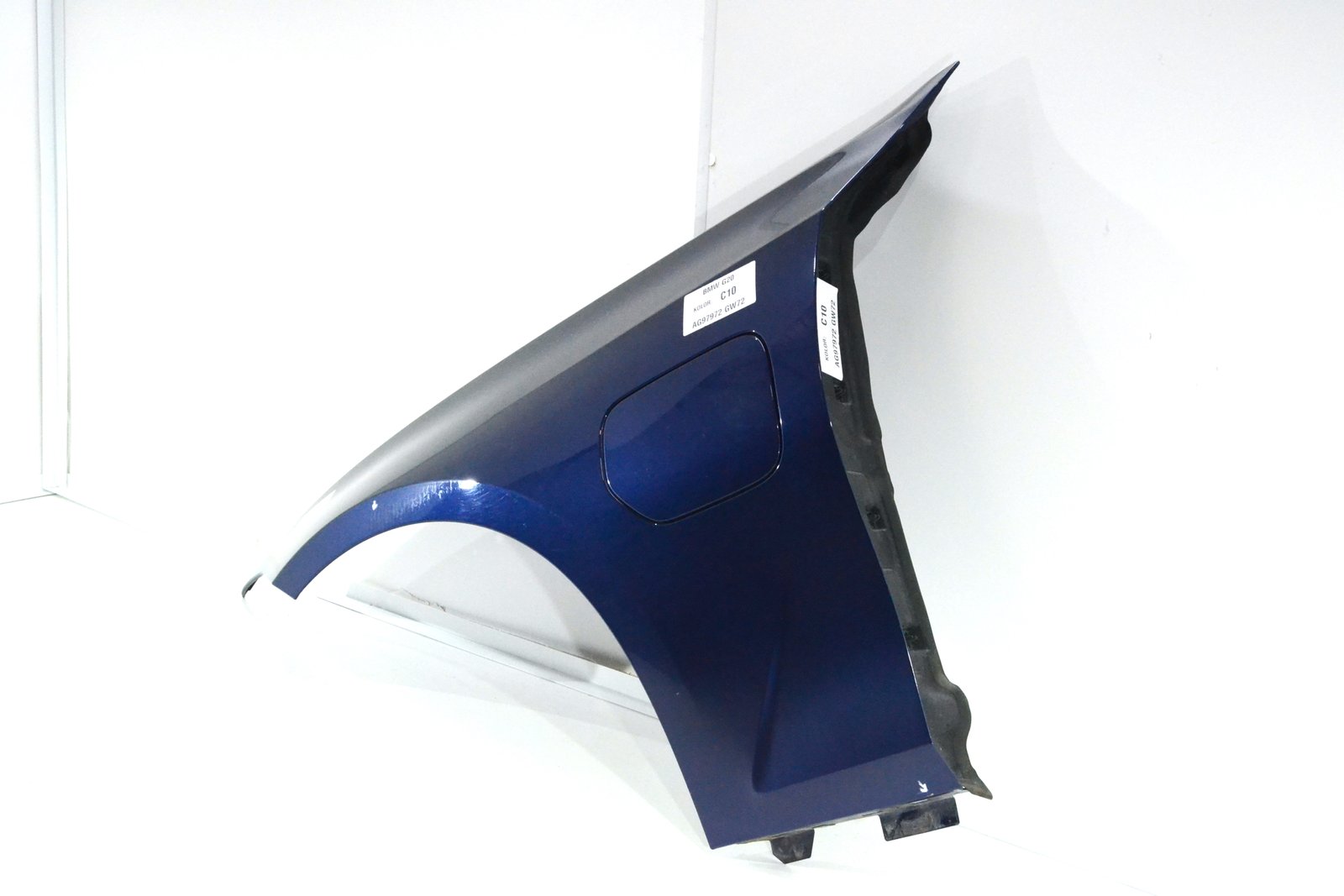 8494443 Крило ліве bmw G20 G21 hybrid c10